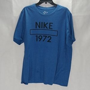 Nike blue 1972 men's short sleeve Size: XL